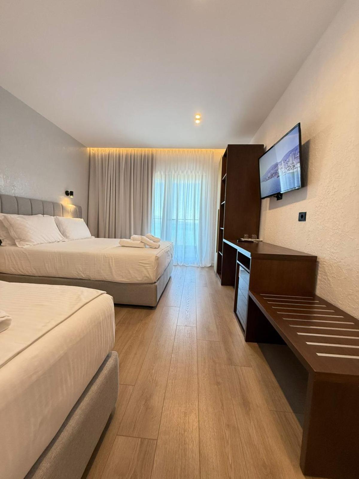 The Queen'S Lion Premium Hotel Sarandë Exterior foto